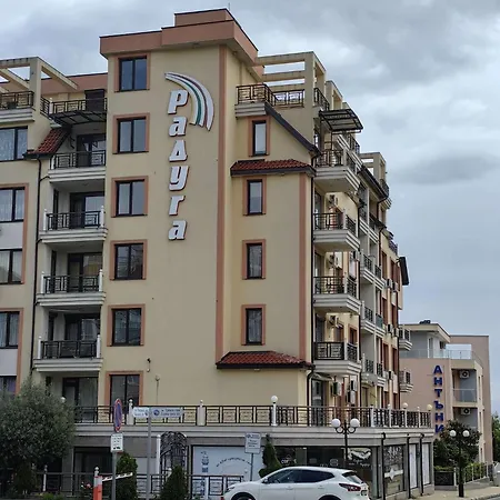 Raduga Sp St דירה
